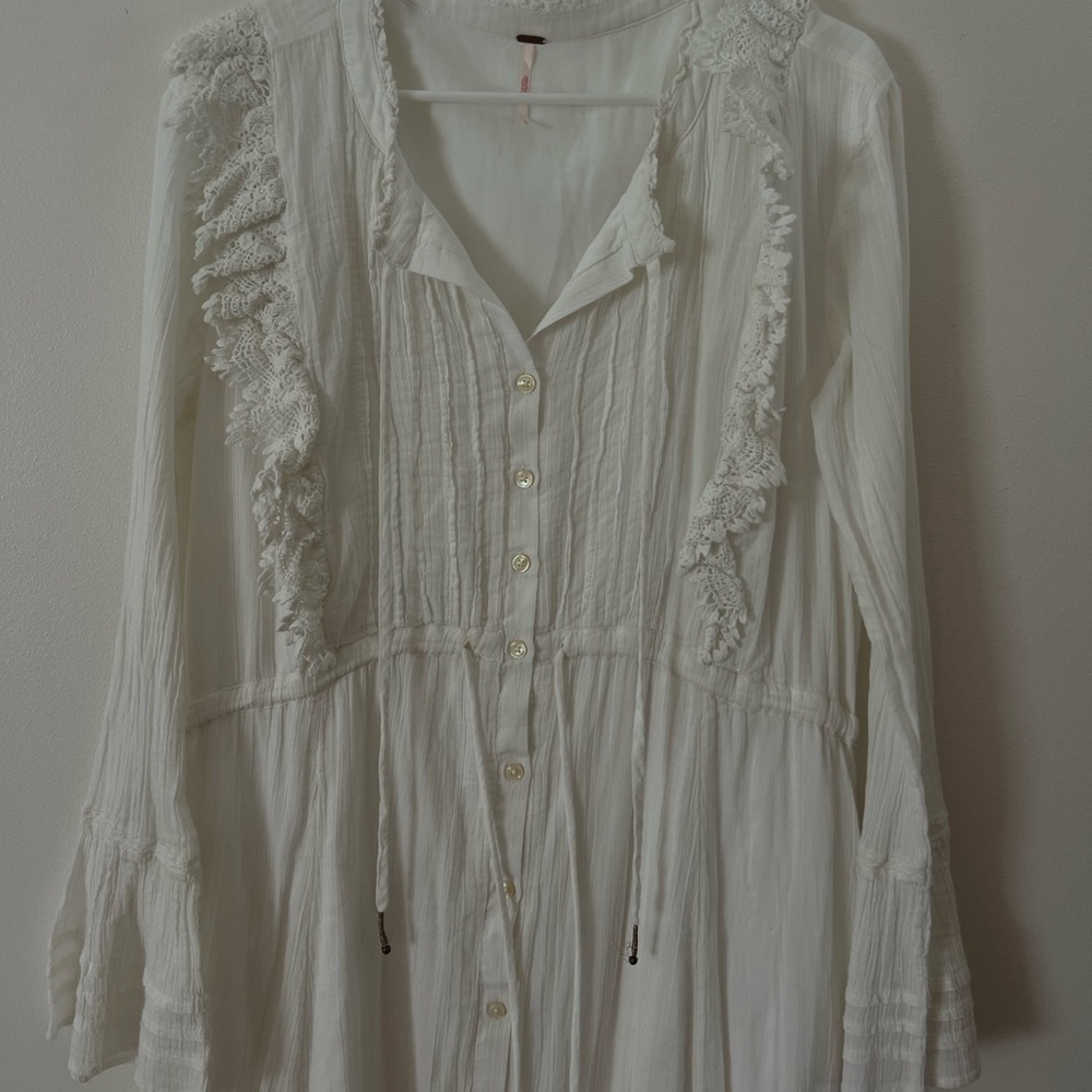 Free People White Long Sleeve Maxi Dress with Lace Trim - Picture 2 of 3